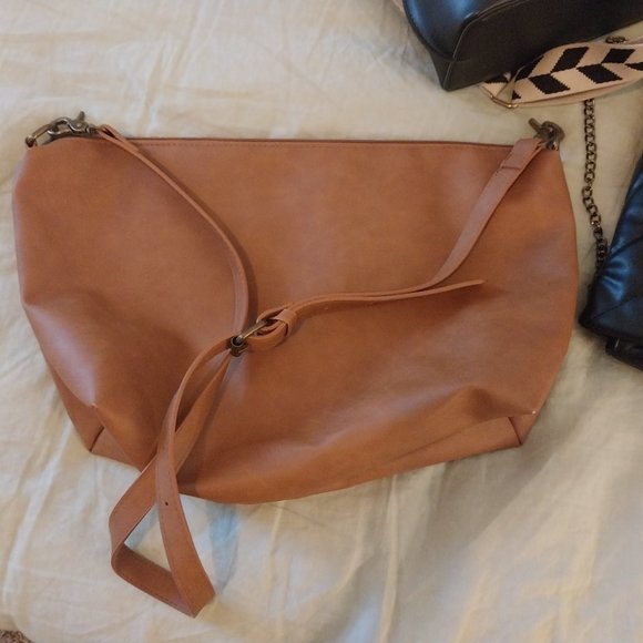 5 Vegan Leather Purse Bundle - Picture 13 of 16